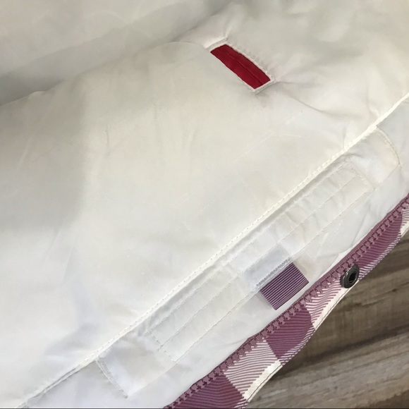 Burton Snow Jacket Size Medium - Picture 7 of 9